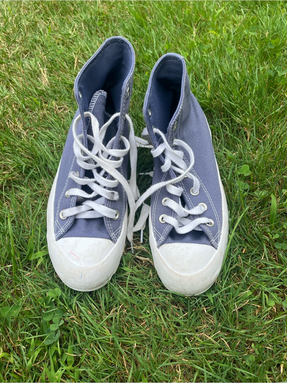 Size 8 Lugged bottom platform Chuck Taylor high top Converse  blue